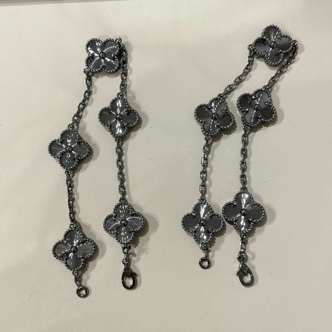 [Clover Jewelry]CLOVER 5 MOTIF BLACK BRACELET