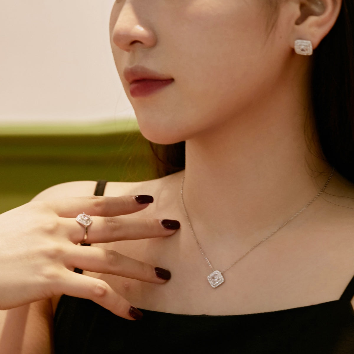 [Clover Jewelry]Sparkling Asscher Cut Necklace