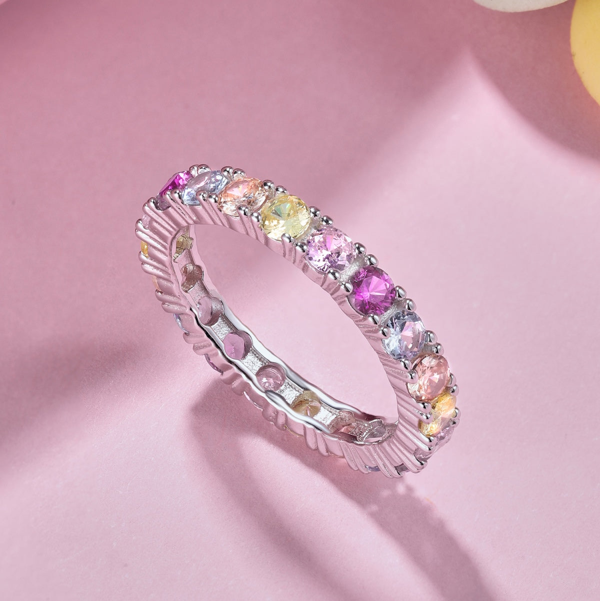 [Clover Jewelry]Dazzling Lustrous Round Cut Tennis Ring