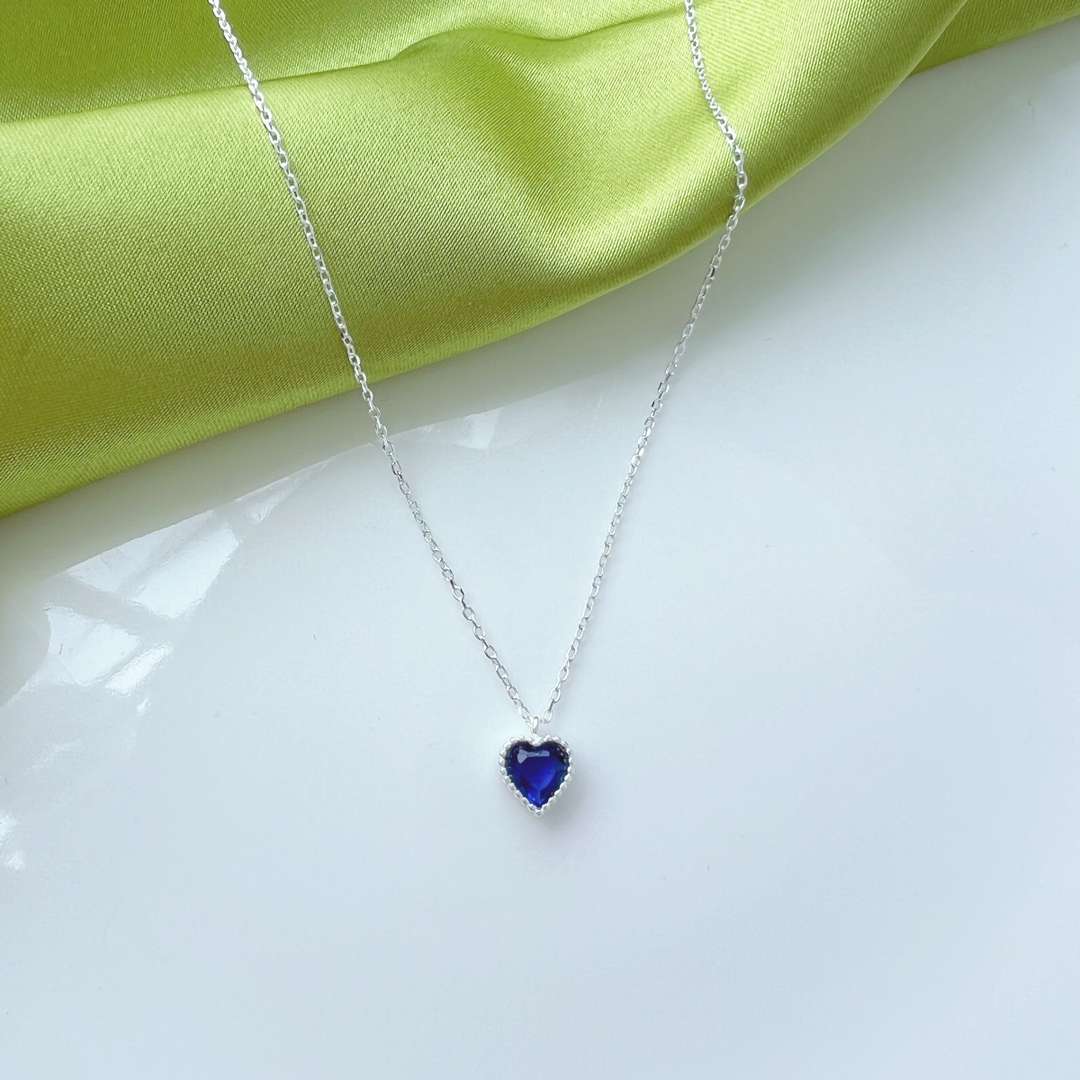 [Clover Jewelry]Ornate Heart Shape Necklace