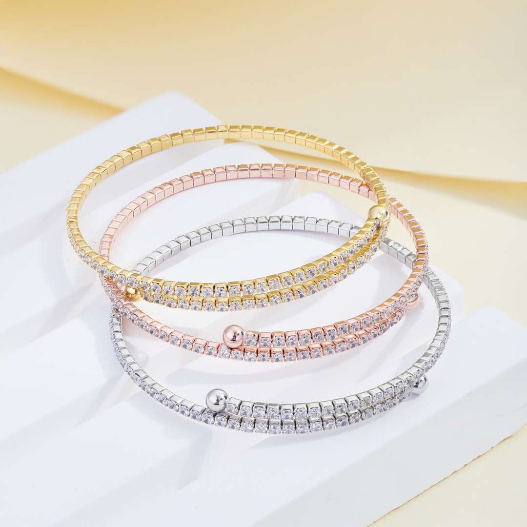 [Clover Jewelry]Row of Diamonds Round Fashion Bracelet