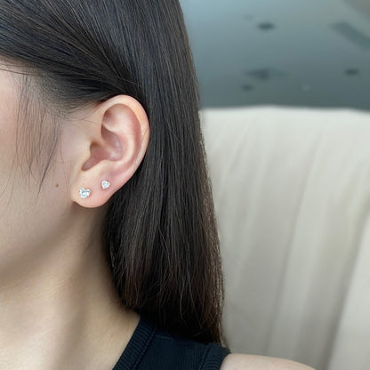 [Clover Jewelry]Sparkling Heart Shaped Simple Earrings