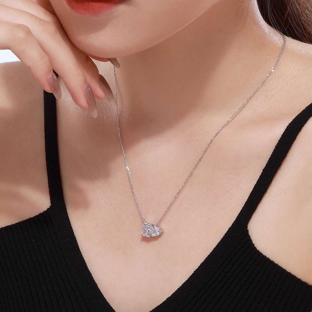 [Clover Jewelry]Dazzling Square & Heart Shape Necklace