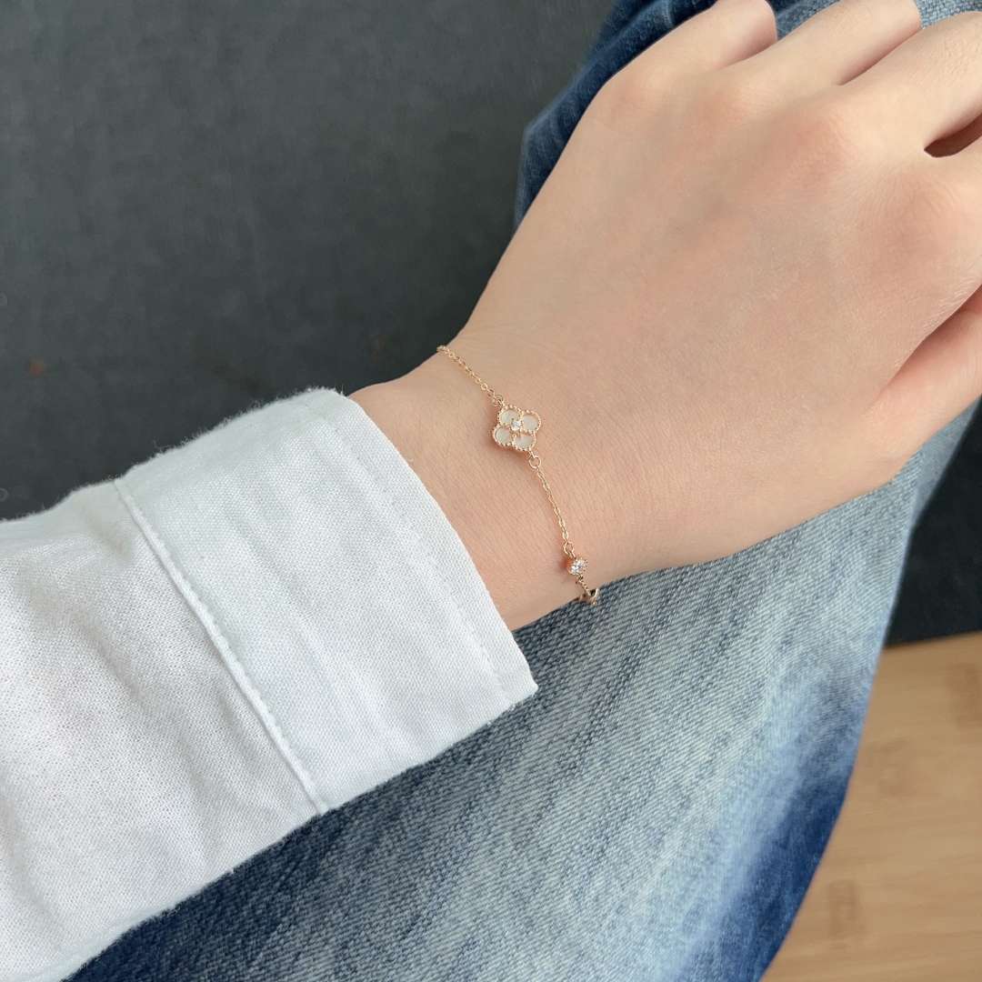 [Clover Jewelry]Delicate Four Leaf Clover Bracelet