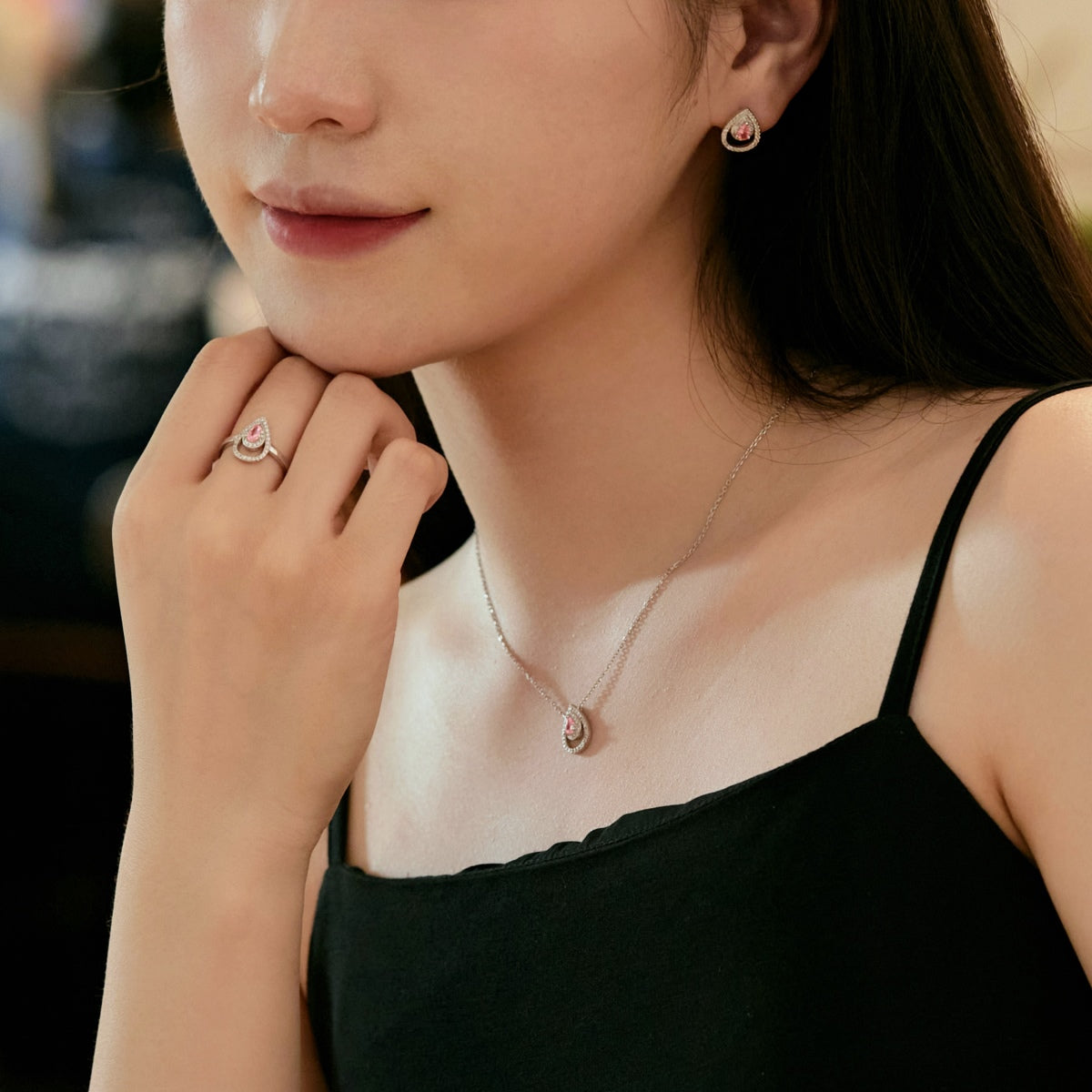 [Clover Jewelry]Sparkling Pear Cut Necklace