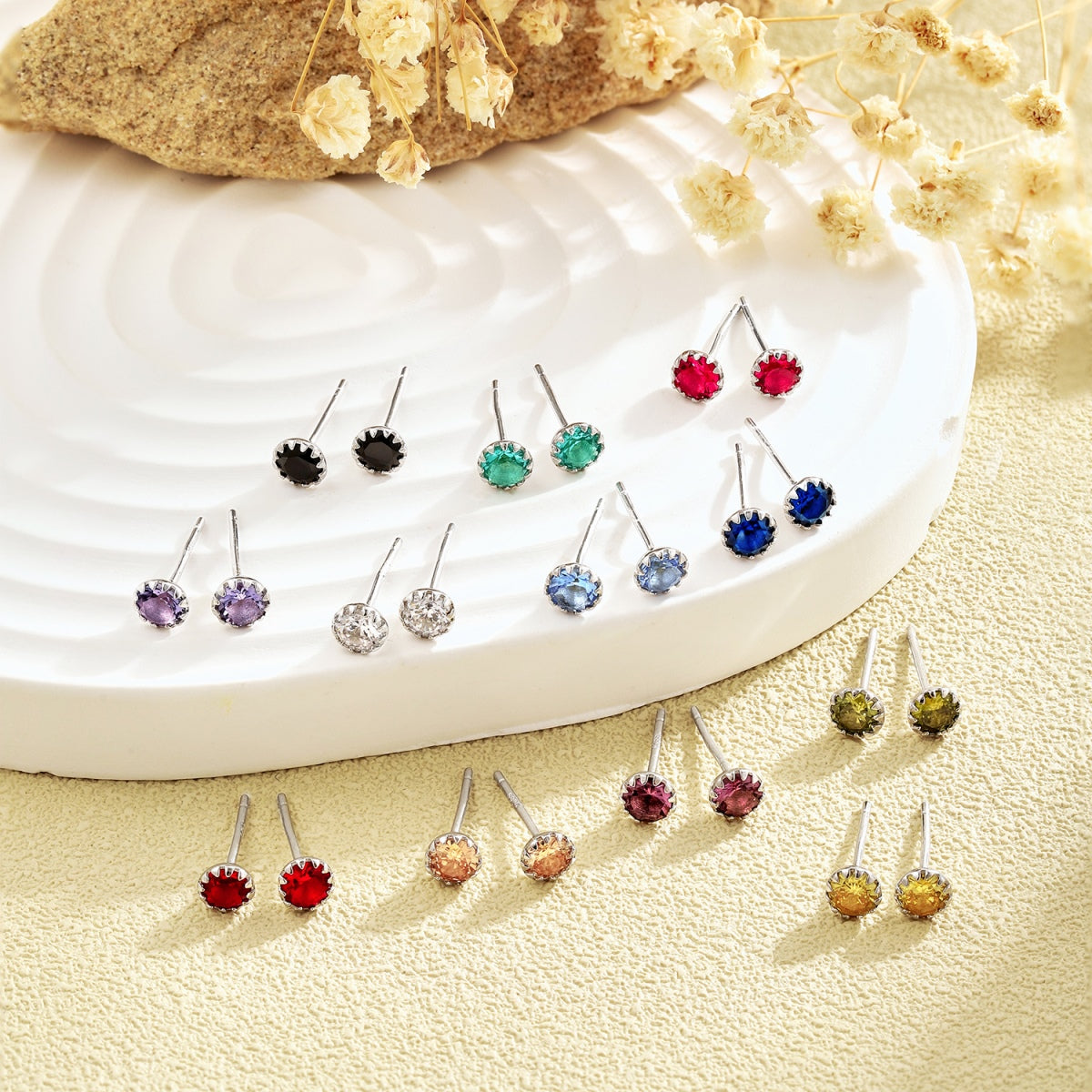 [Clover Jewelry]Sparkling Colorful Round Shape Earrings