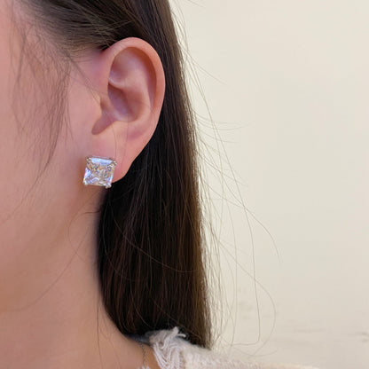 [Clover Jewelry]Delicate Square Shape Earrings