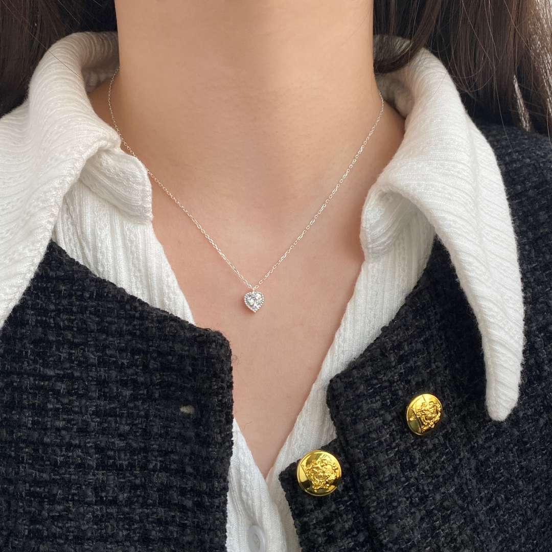 [Clover Jewelry]Ornate Heart Shape Necklace