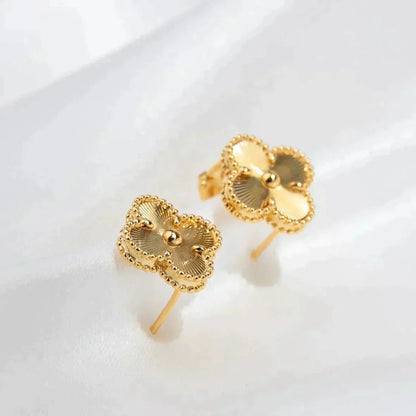 [Clover Jewelry]CLOVER MEDIUM 1 MOTIFS LASER EARRINGS