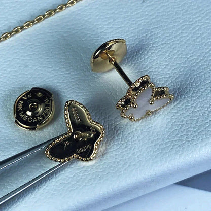 [Clover Jewelry]SWEET BUTTERFLY MOP EARSTUDS