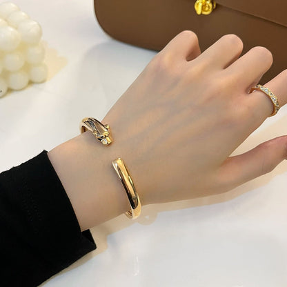 [Clover Jewelry]PANTHERE GOLD OPEN BRACELET