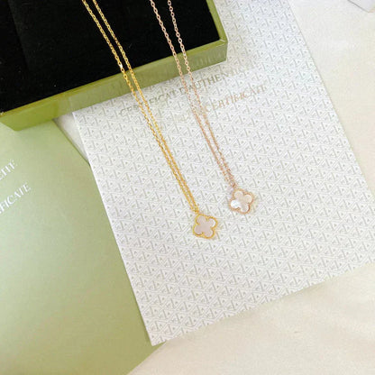 [Clover Jewelry]CLOVER MINI 9.5MM WHITE MOTHER-OF-PEARL NECKLACE