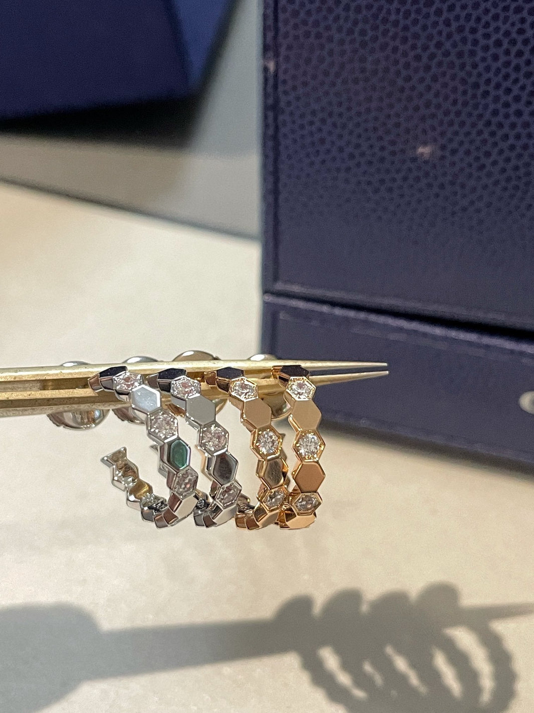 [Clover Jewelry]Hollow Design Four-Leaf Clover Flower Shape Ring