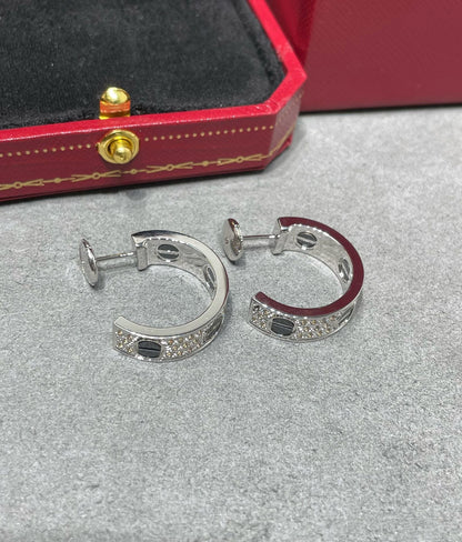 [Clover Jewelry]LOVE CERAMIC DIAMOND PAVED SILVER EARRINGS