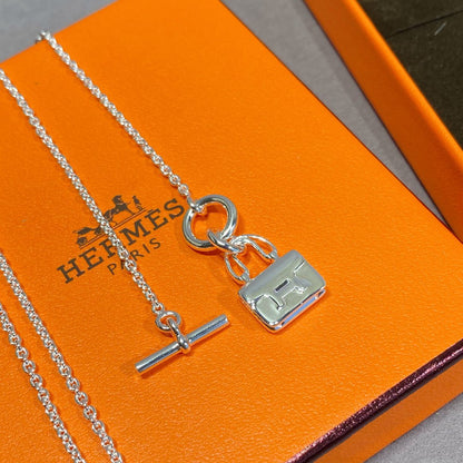 [Clover Jewelry]CONSTANCE PEDANT SILVER NECKLACE