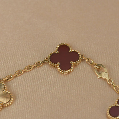 [Clover Jewelry] CLOVER 5 MOTIF RED CORNELIAN BRACELET COLLECTION