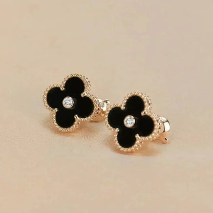 [Clover Jewelry]CLOVER MEDIUM 1 MOTIFS ONYX DIAMOND EARRINGS