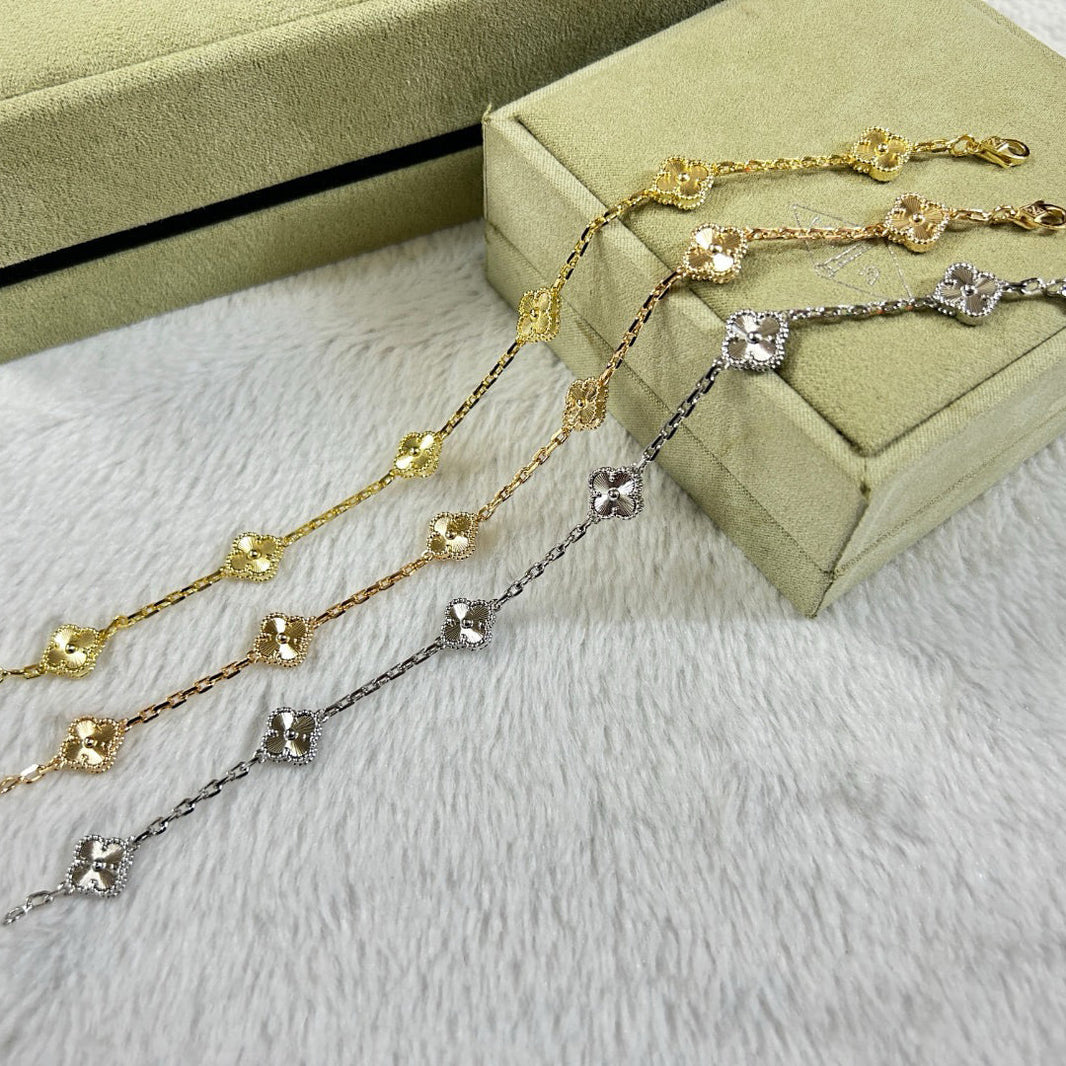 [Clover Jewelry]CLOVER 6 MOTIF DIAMOND BRACELET