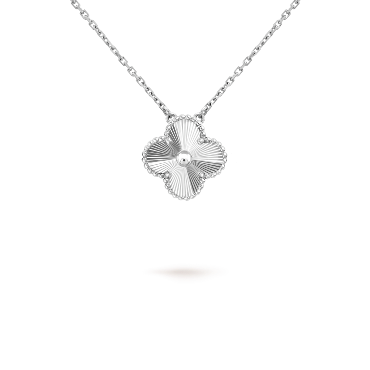 [Clover Jewelry]CLOVER 15MM LASER NECKLACE SILVER