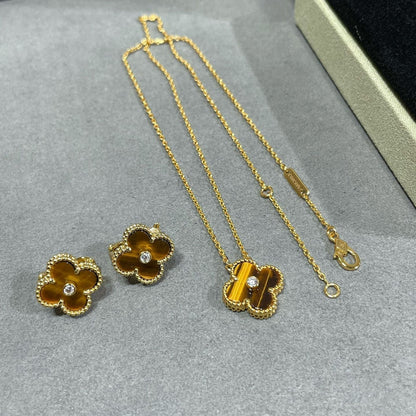 [Clover Jewelry]CLOVER 15MM DIAMOND AND YELLOW TIGER'S EYE AGATE necklace