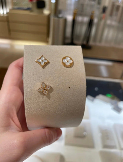 [Clover Jewelry]STAR BLOSSOM STUD EARRINGS PINK GOLD DIAMONDS