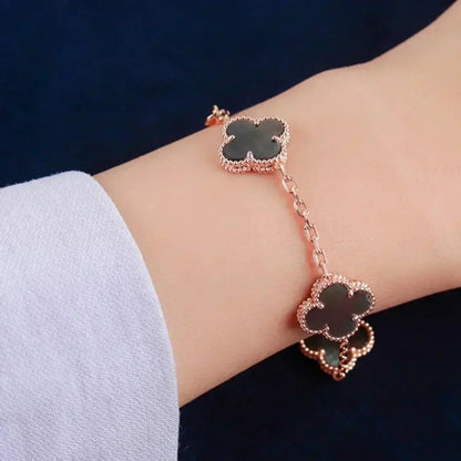 [Clover Jewelry] CLOVER 5 MOTIF GRAY MOP BRACELET COLLECTION