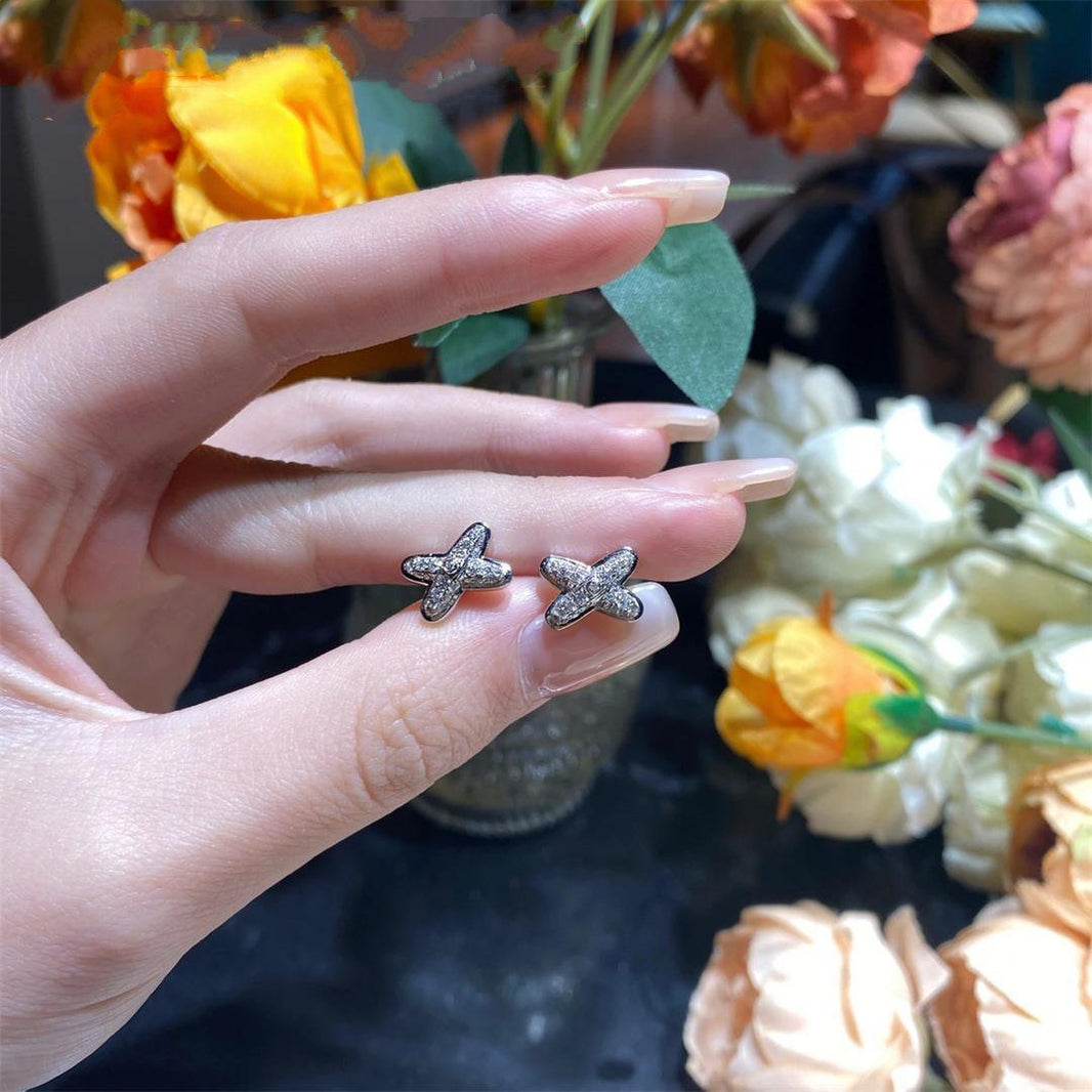 [Clover Jewelry]JEUX DE SILVER DIAMOND EARRINGS