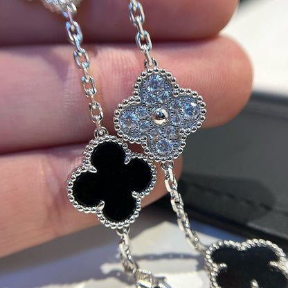 [Clover Jewelry] CLOVER 5 MOTIF ONYXS BRACELET COLLECTION