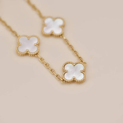 [Clover Jewelry]CLOVER WHITE PEARL MOP 5 MOTIF BRACELET COLLECTION
