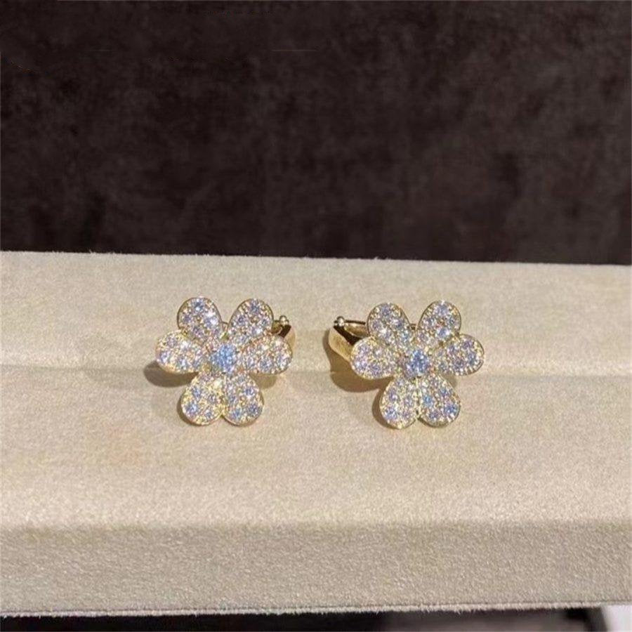 [Clover Jewelry]FRIVOLE GOLD FLOWER DIAMOND EARRINGS