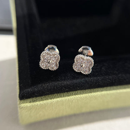 [Clover Jewelry]CLOVER MINI DIAMOND STUD EARRINGS